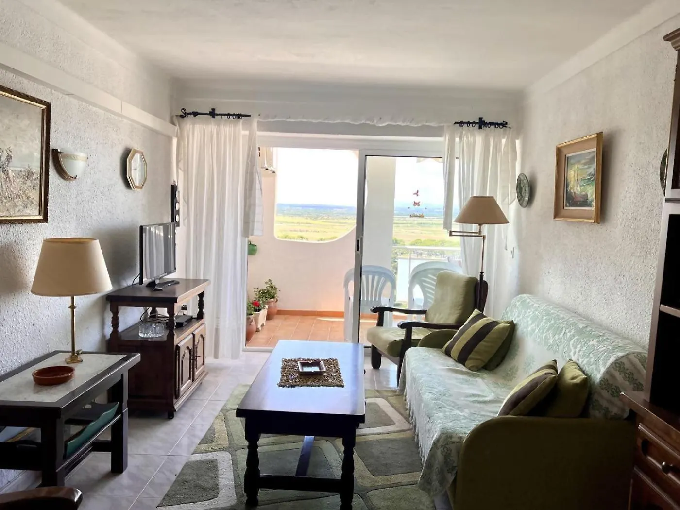 111 Delta Muga 2 Apartment Empuriabrava