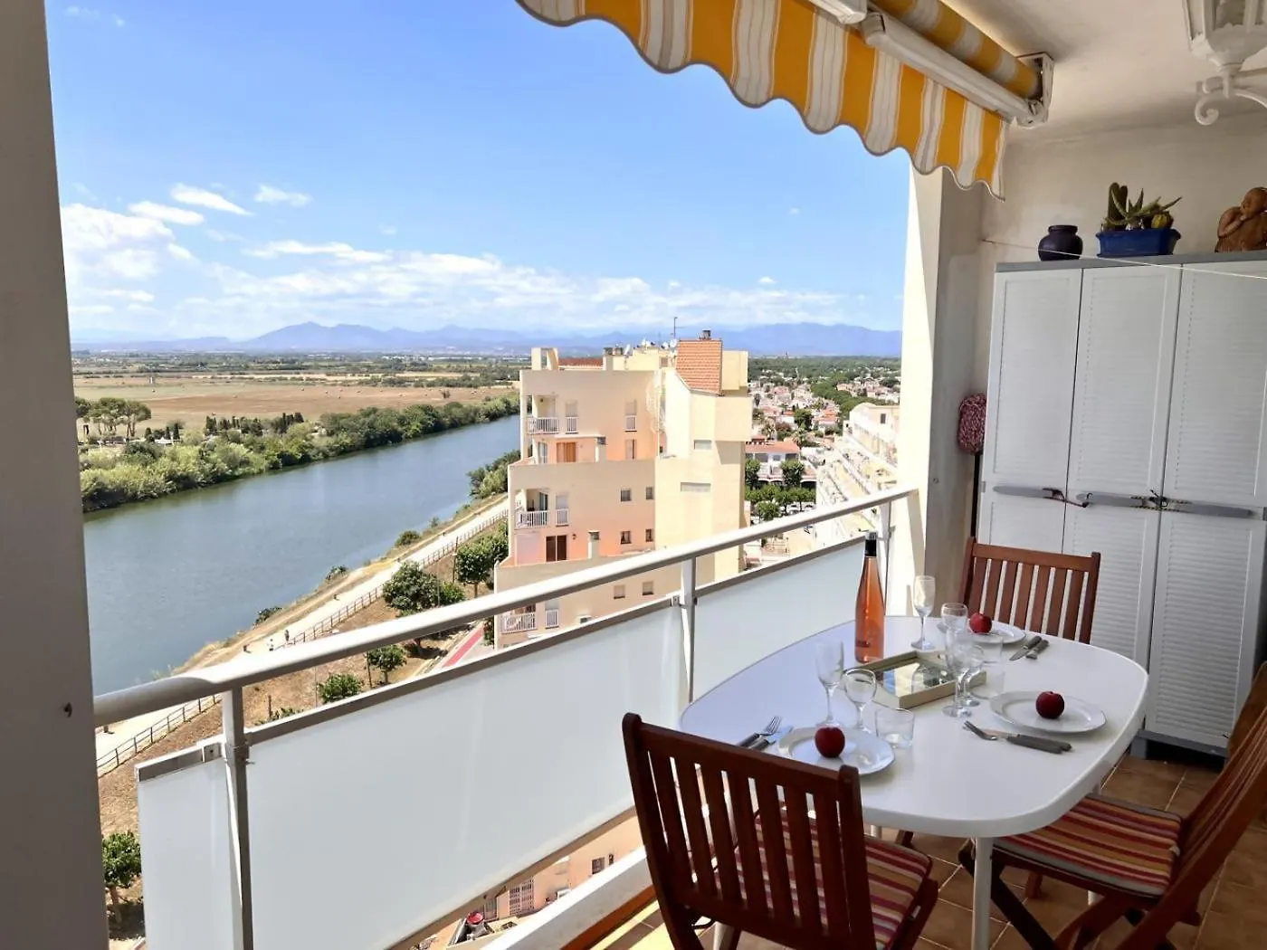 111 Delta Muga 2 Apartment Empuriabrava Spain