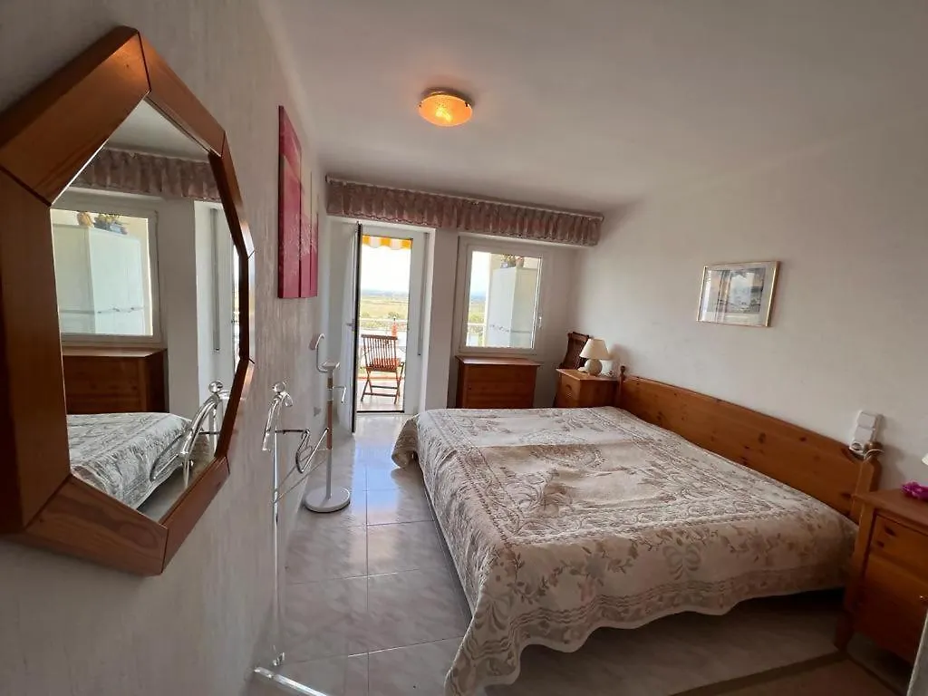 111 Delta Muga 2 Apartment Empuriabrava