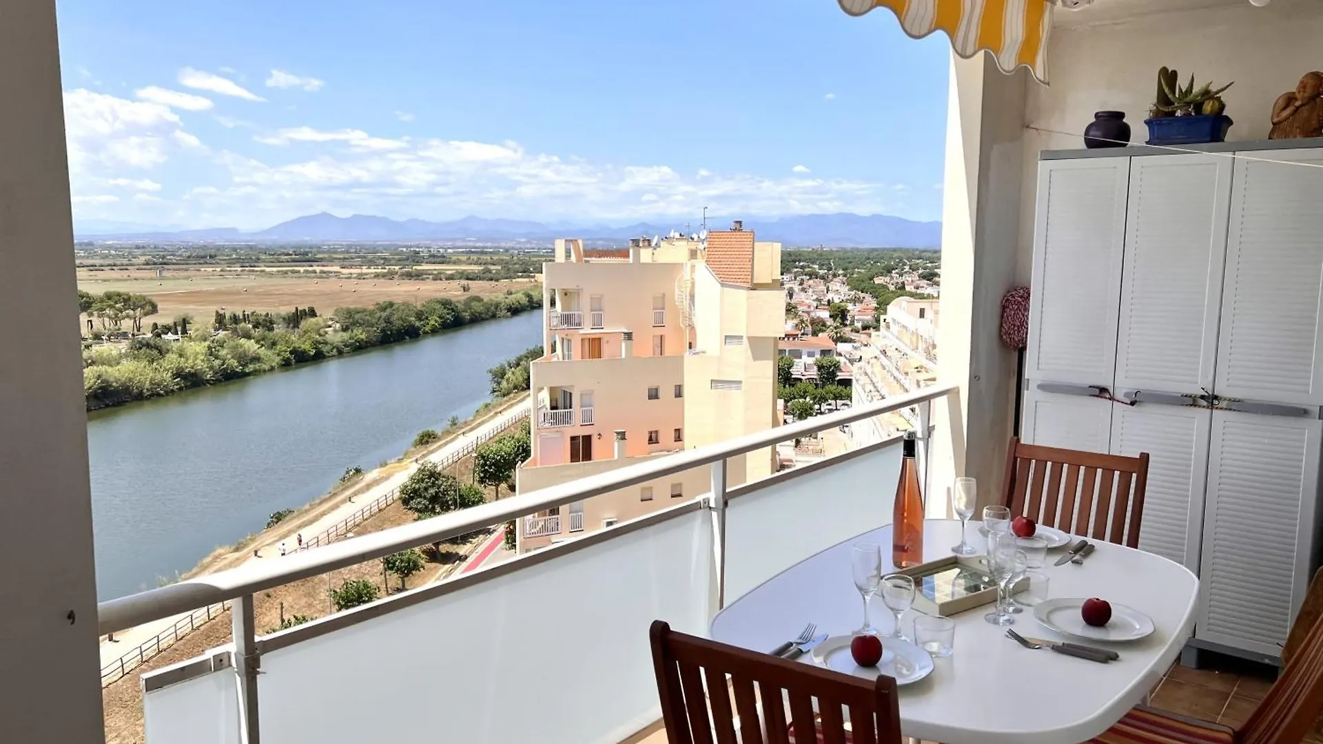 111 Delta Muga 2 Apartment Empuriabrava 0*,